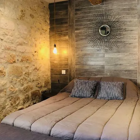 Mas Guiraud, Un Instant Reve בית נופש